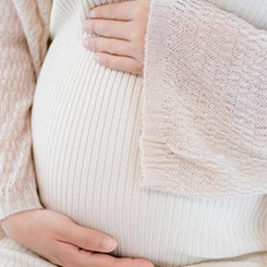 好处很直🧗‍♀️🍻接：电商最贵的🌼是“最后♉一公里❔”，门店天然能🏓🍩